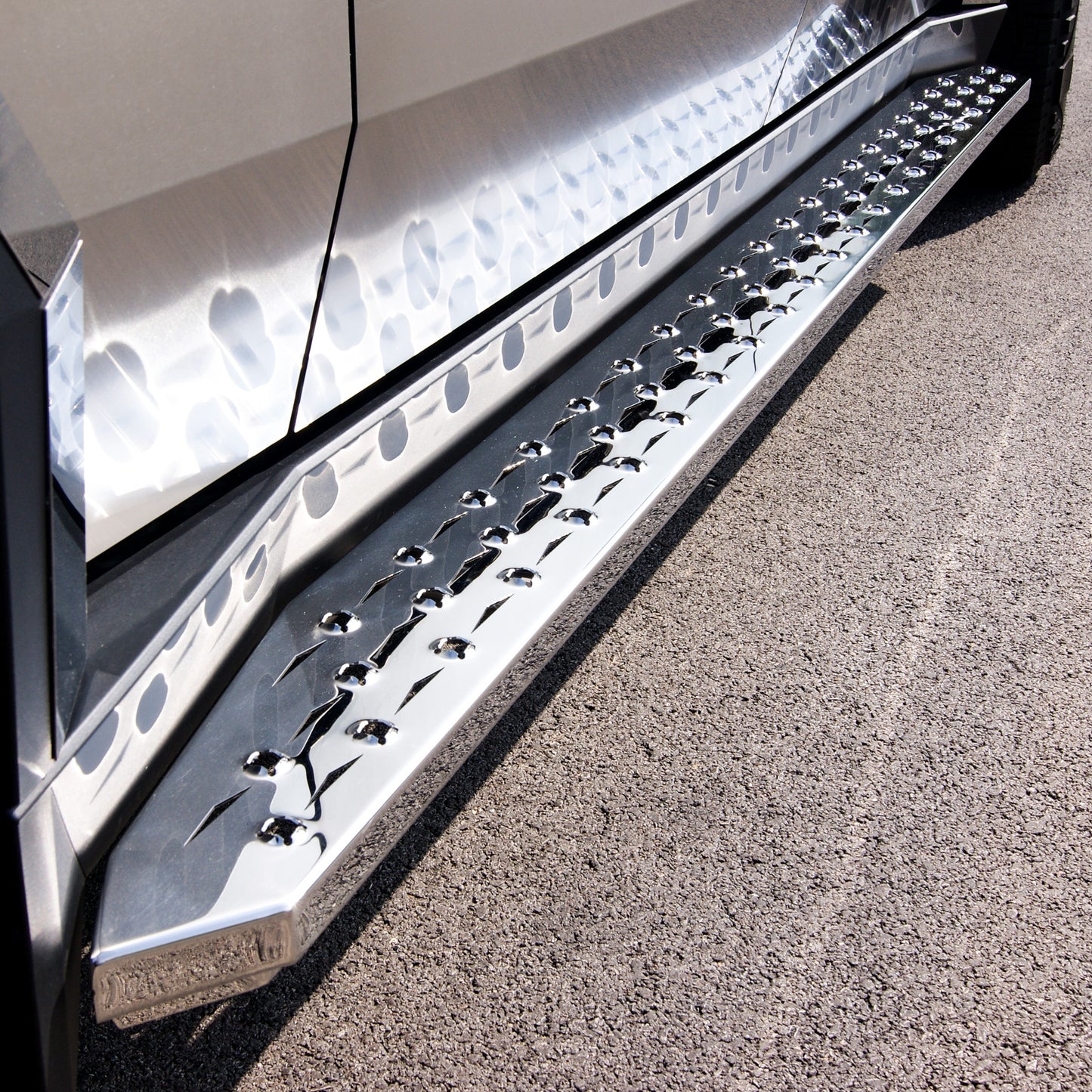 Stainless Steel Running Boards (Polished Mirror)