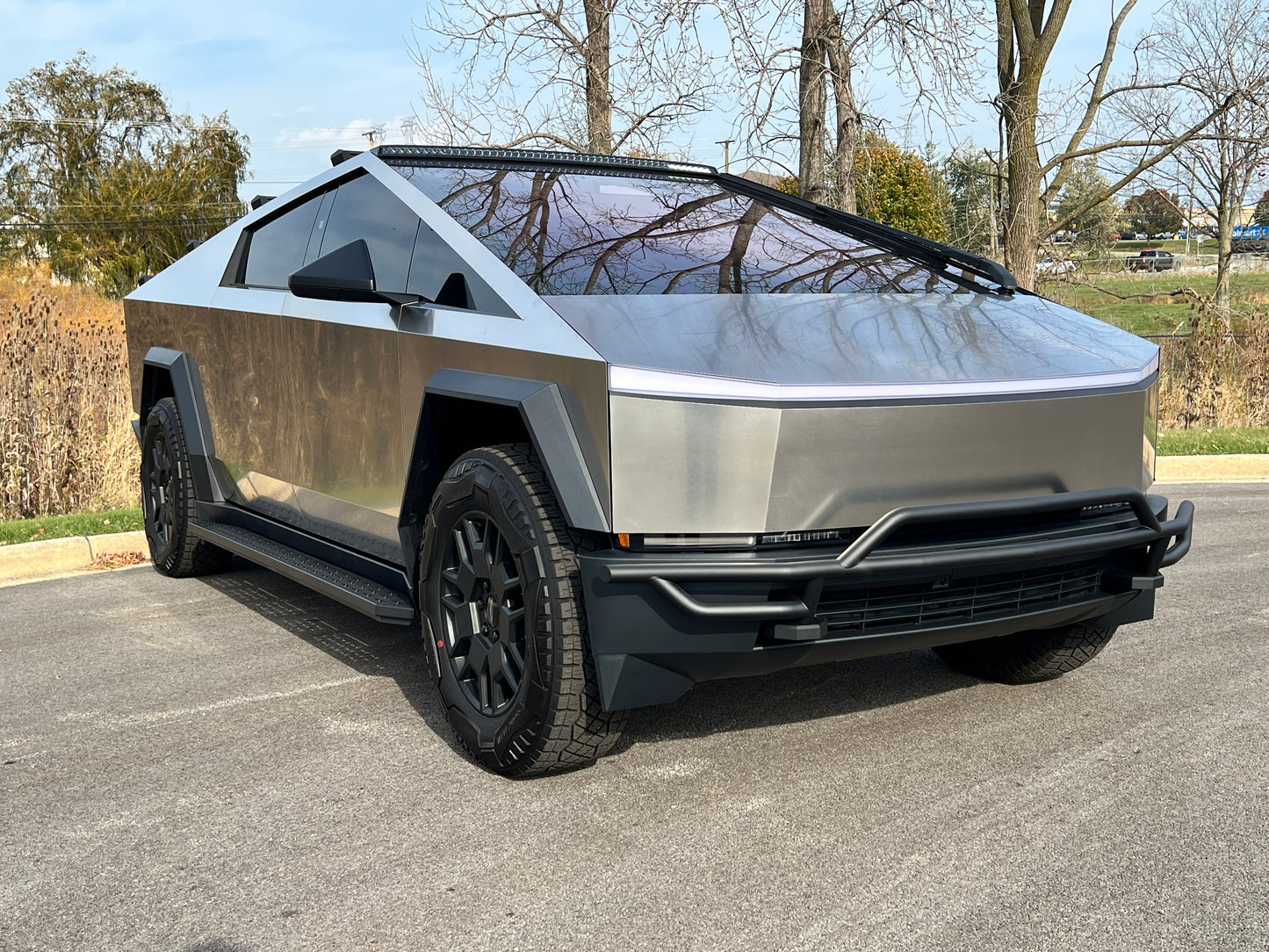 Pictured: Double-Tier Brush Guard (Stealth Black)