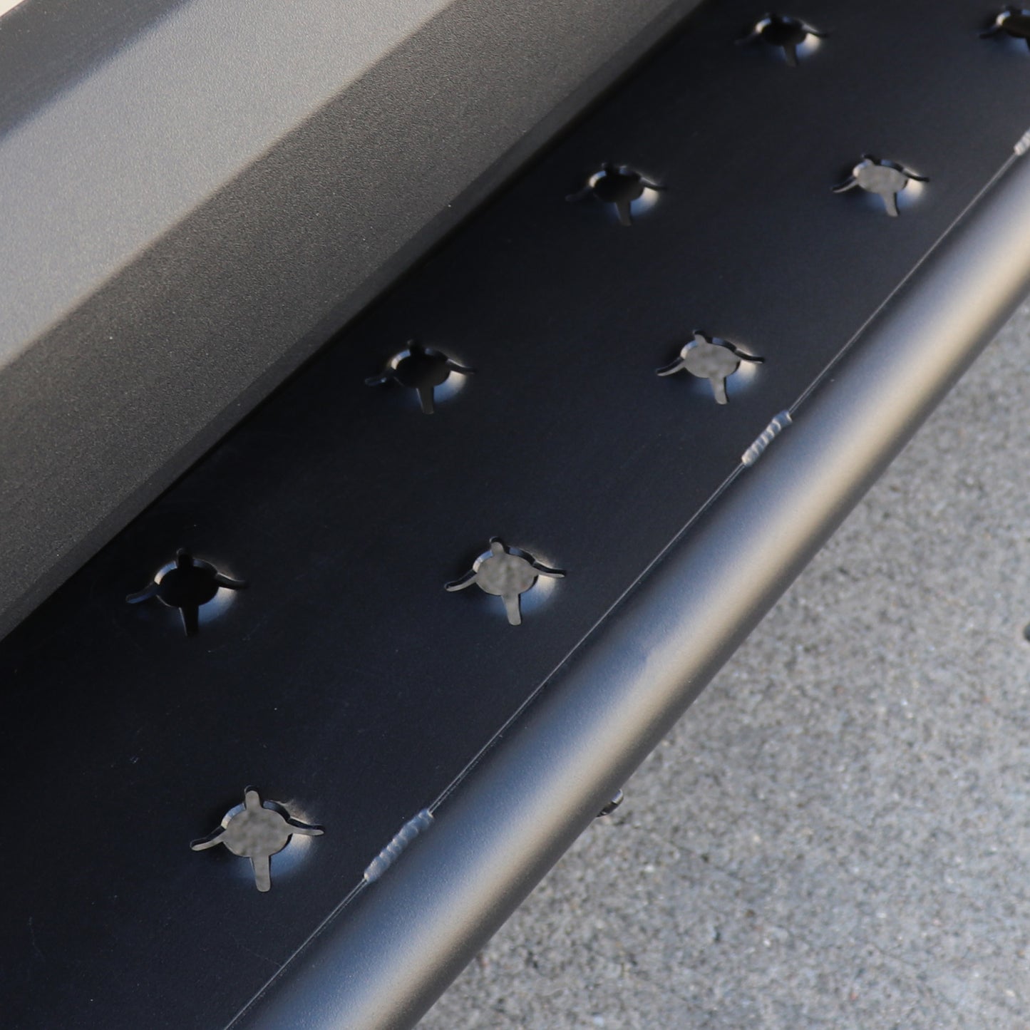 Stainless Steel Running Boards for R1S/SUV (Stealth Black)